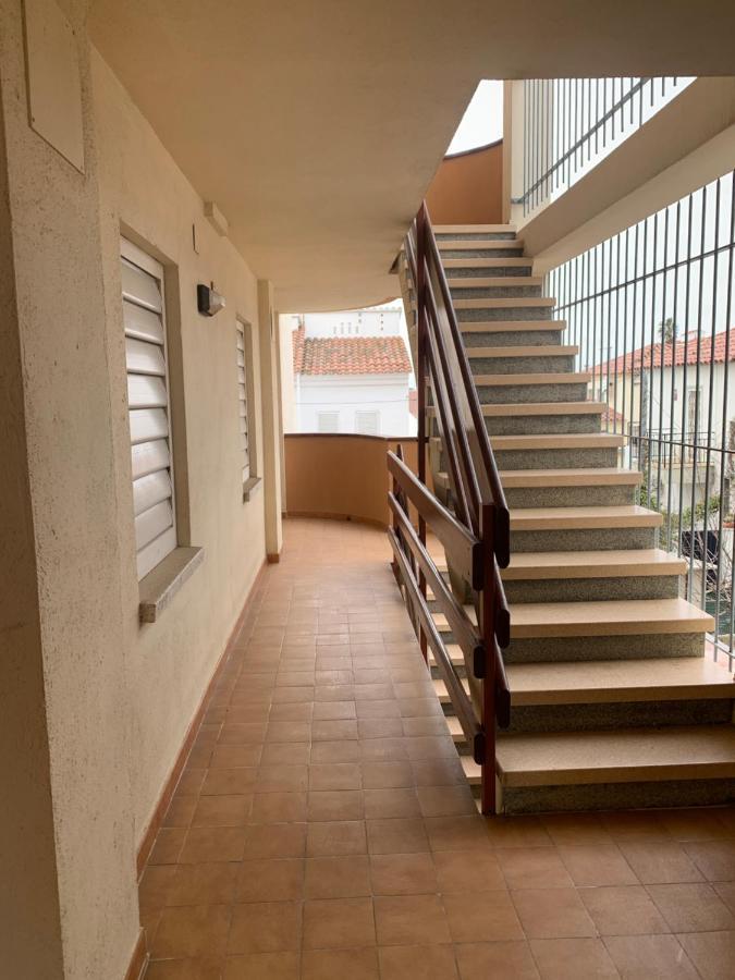 Apartamento De Playa En Santa Margarita. Roses Ngoại thất bức ảnh