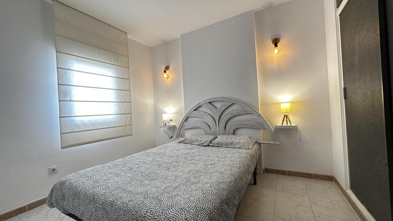 Apartamento De Playa En Santa Margarita. Roses Ngoại thất bức ảnh
