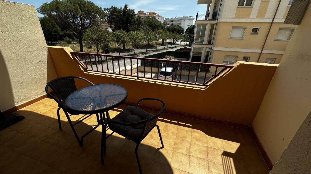 Apartamento De Playa En Santa Margarita. Roses Ngoại thất bức ảnh
